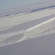 Imagen para el artículo titulado La NASA publica más fotos del extraño iceberg rectangular